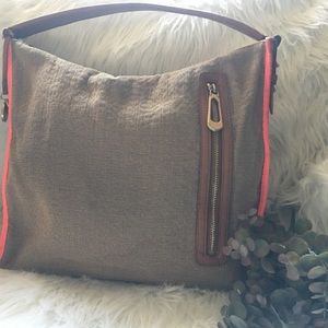 T Tahari purse. 🌿